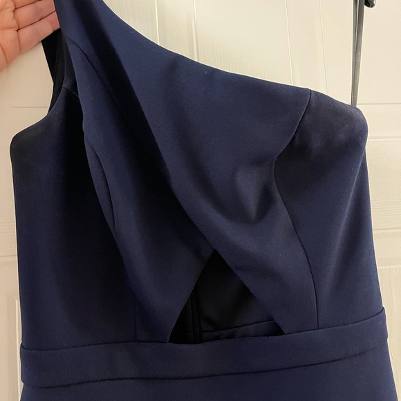 Beautiful formal navy blue dress. - Picture 4 of 6